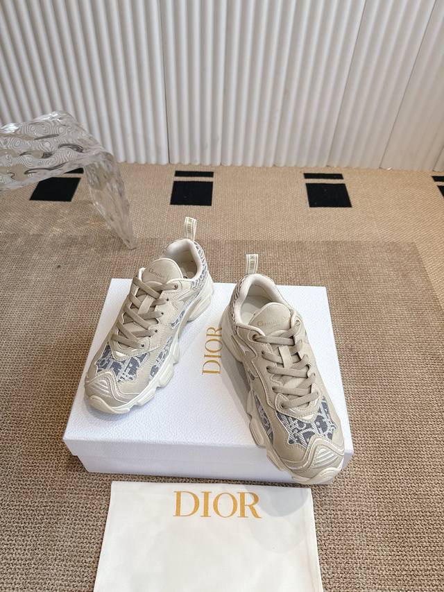 Dior Dior Vibe Sneakers Dior's New Floral Design Is Now Available On The Officia