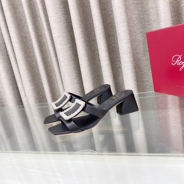 Buckle With Studs Roger Vivier 2025 Spring/Summer Latest Series Sandals Upper: I