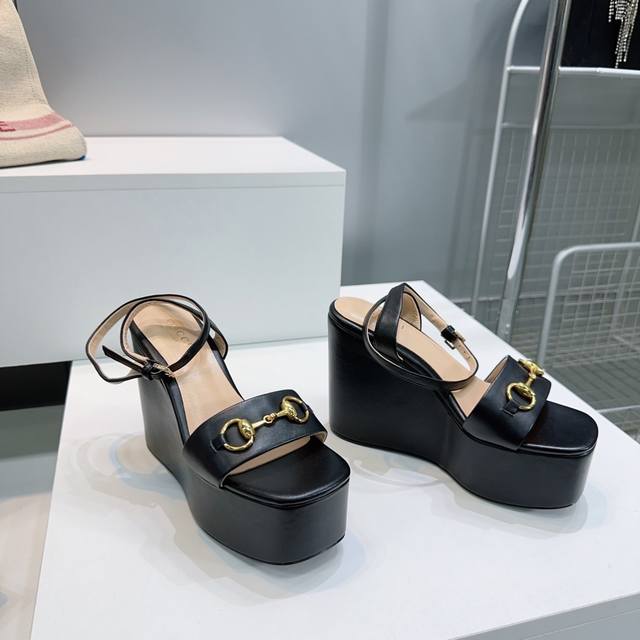 High-Quality Factory-Direct! Top-Tier Quality Gucci 25 Spring New Arrival Classi
