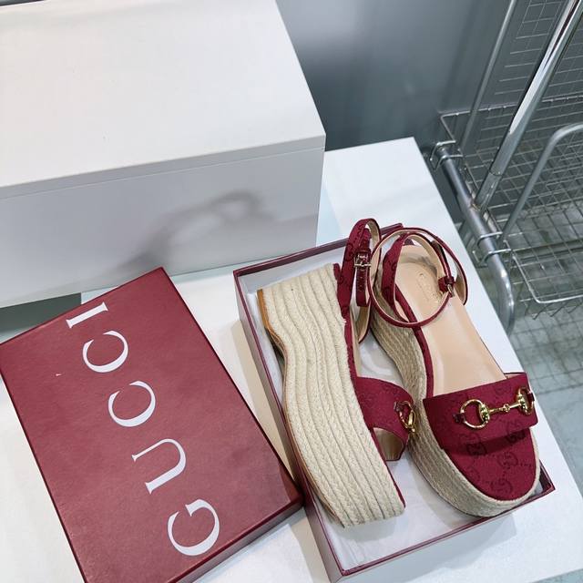 High-Quality Factory-Direct! Top-Tier Quality Gucci 25 Spring New Arrival Classi