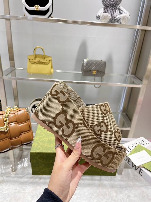 Gucci Official Website Latest High-Version Limited Edition, Thick-Soled Wedge Sa