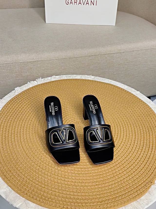 Top-Tier Edition - Genuine Leather Sole Valentino Garavani Vlogo Cut-Out 25 Late