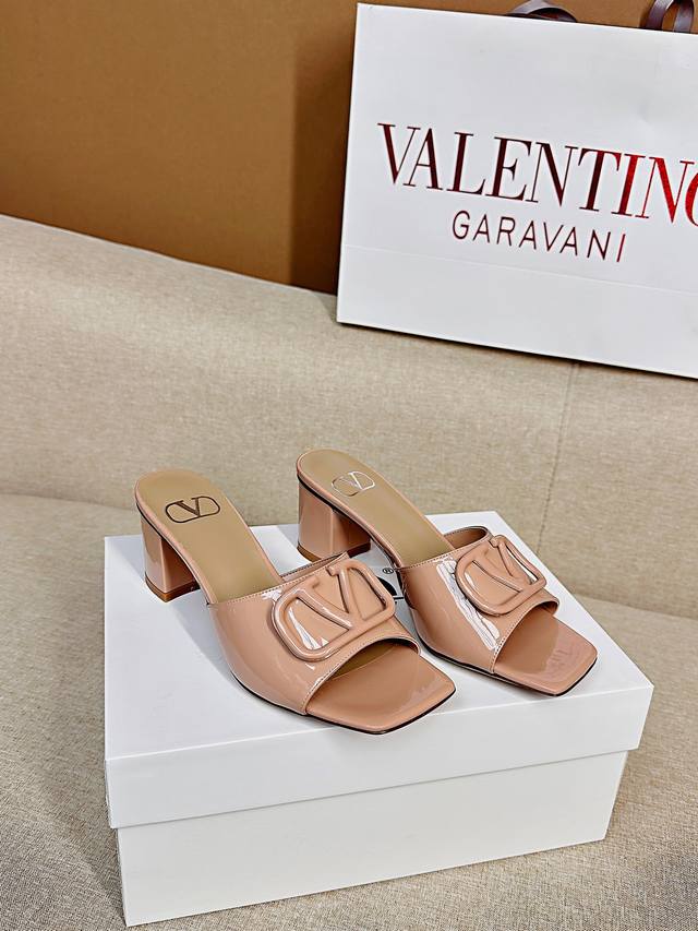 Top-Tier Edition - Genuine Leather Sole Valentino Garavani Vlogo Cut-Out 25 Late