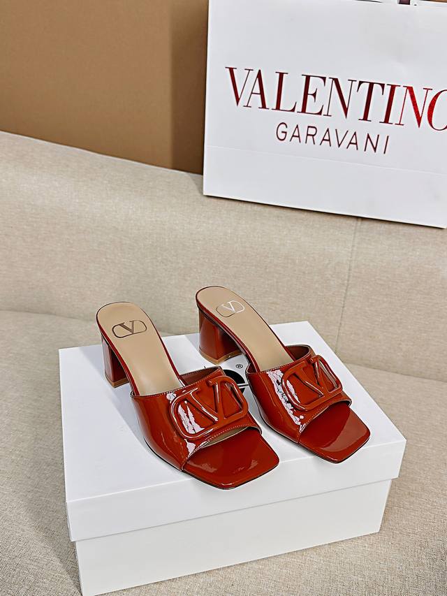 Top-Tier Edition - Genuine Leather Sole Valentino Garavani Vlogo Cut-Out 25 Late