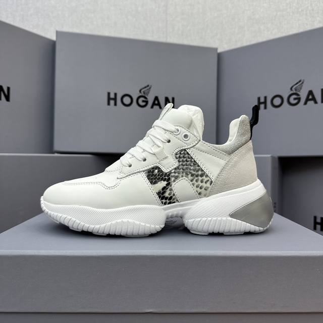 Hogan Double Island Series Upper Made From Imported Silk-Blend Sheepskin + Doubl