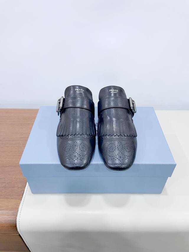 Prada Spring/Summer Runway Retro Brogue Half-Slip-On Shoes Runway Edition, Retro