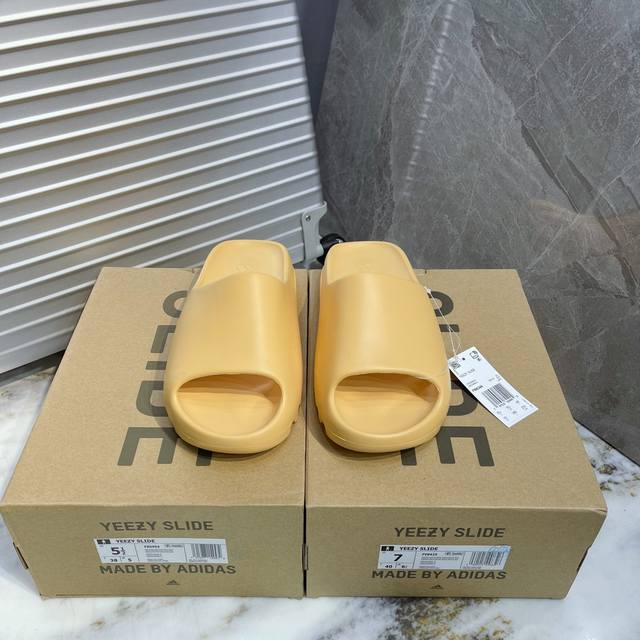 Factory Original Men's And Women's Shoes Feature An Eva Foam One-Piece Molded Sh