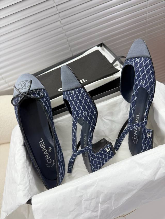 Chanel Small Chanel Diamond-Patterned Denim Ballet Shoes, Side-Open Sandals~~ Fa