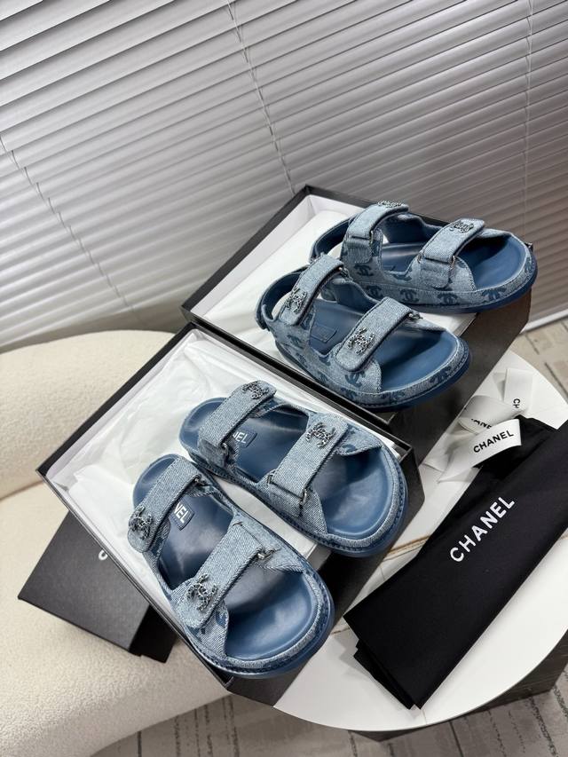 Chanel~~Beach Sandals~~Classic Sandals, Versatile With Multiple Dresses And Pant