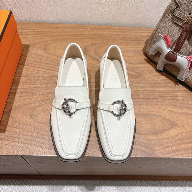 Hermes... Flat Loafer 2025 New Arrival + Best-Selling Series. Genuine Leather So