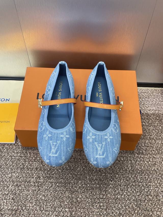 Louis Vuitton 2025 Spring/Summer New Flat Ballet Doll-Style Women's Shoes Lv Rom