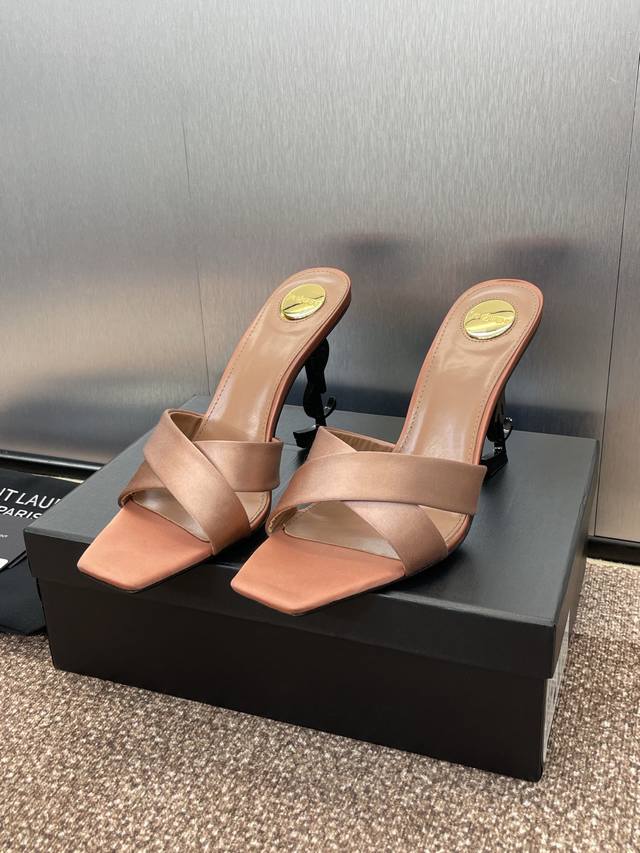 Factory Price Saint Laurent Paris 2025 Spring/Summer New Arrival Roman-Style Hig