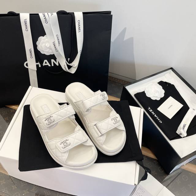 Premium Quality * Chanel-Inspired Latest Magic Tape Slippers Made In Dongguan Fa