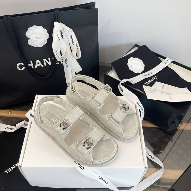 Premium Quality * Chanel-Inspired Double Diamond Buckle Oil-Waxed Leather Magic