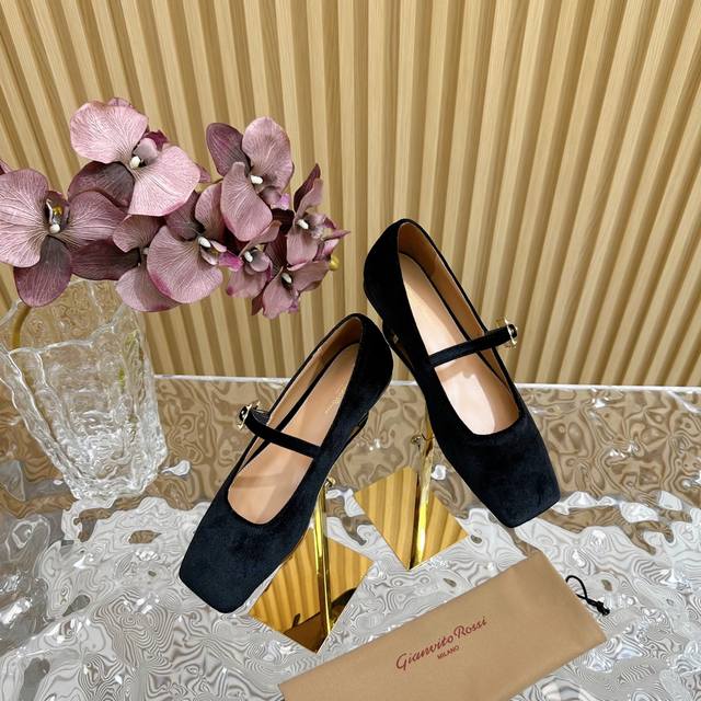 Gianvit* Ross* Early Spring Collection New Arrival Mary Jane Velvet Single Shoes