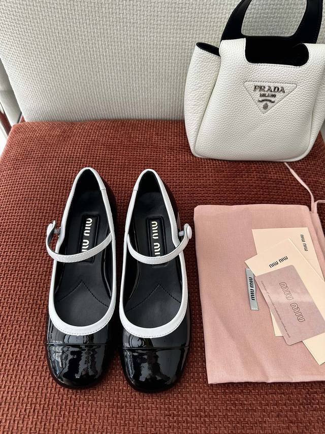 New Arrival Retro Color-Block Mary Jane Shoes | Authentic Purchase With Full Pac