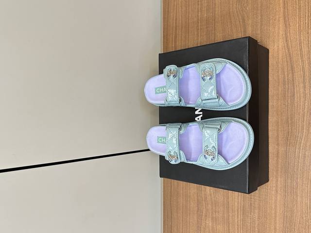 Chanel | Chanel Mini Chanel Magic Tape Beach Sandals Sandals Sandals 25Ss Spring