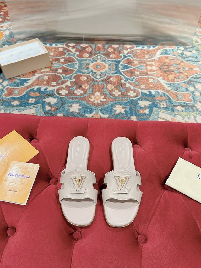 Chunky Heel Sandals Lv Louis Vuitton Top-Tier Version Goddess-Inspired Design Wi
