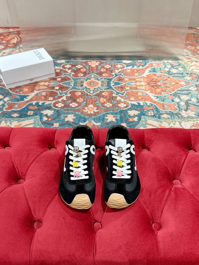 Women Men Button 15 Loewe 25 Latest Runway Model Ballet Runner 2.0 Couple's Edit