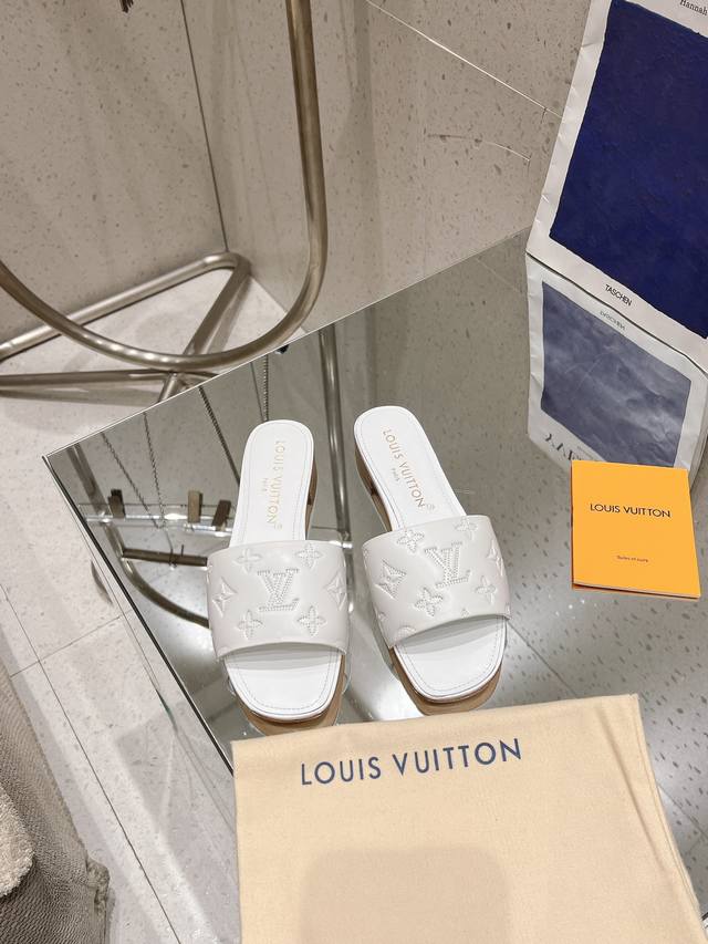2025 Latest L-Series Early Spring Collection. The Neo Revival Flat Sandal Reinte