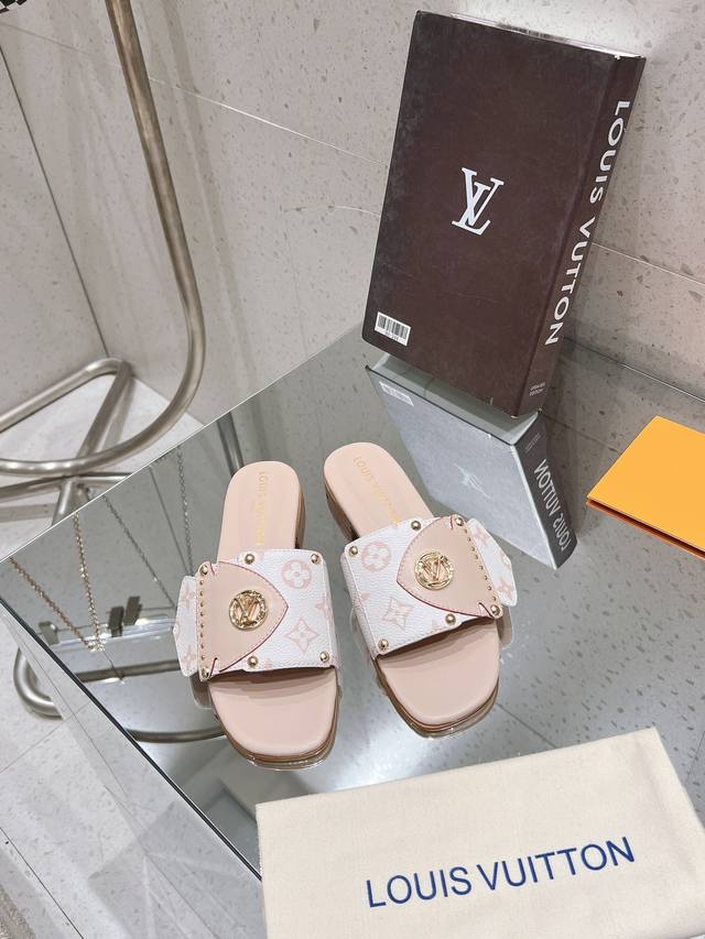 Donkey House New Style Sandals This Lv Frame Flat Sandal Features Monogram Dune