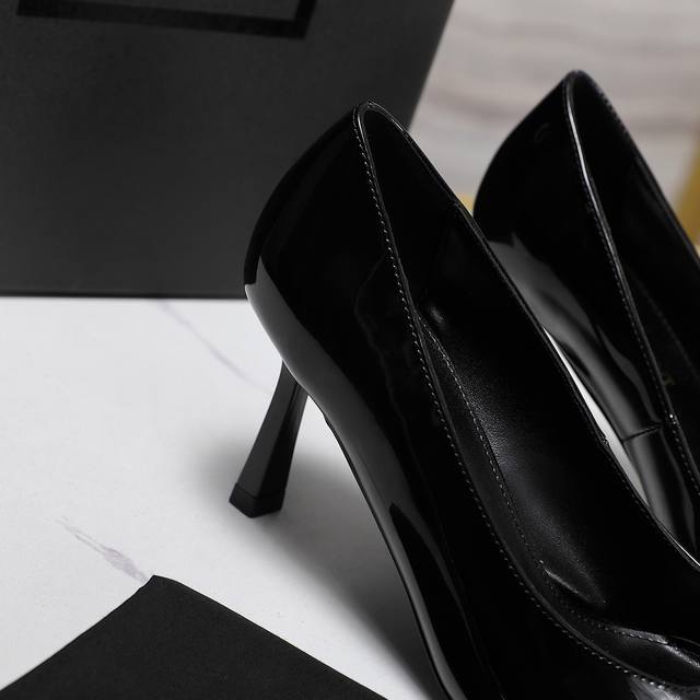 Top-Quality Original 1:1 Ysl Saint Laurent Ss New Arrival Metal-Toe Elegant High
