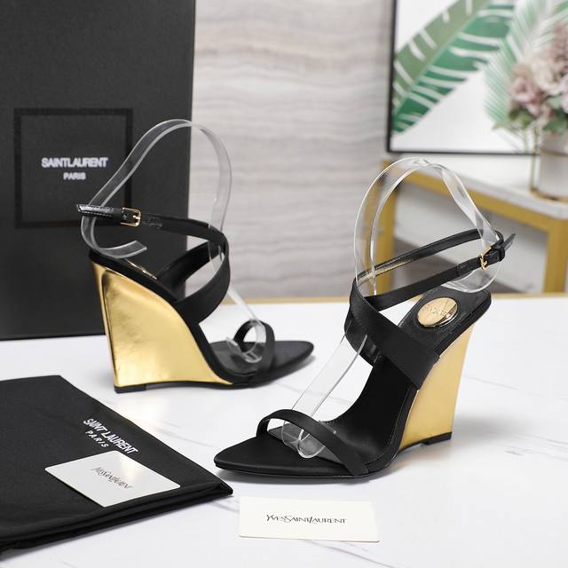 High Version Saint Laurent 25 New High-Heel Crossed Sandals A Beautiful And Eleg