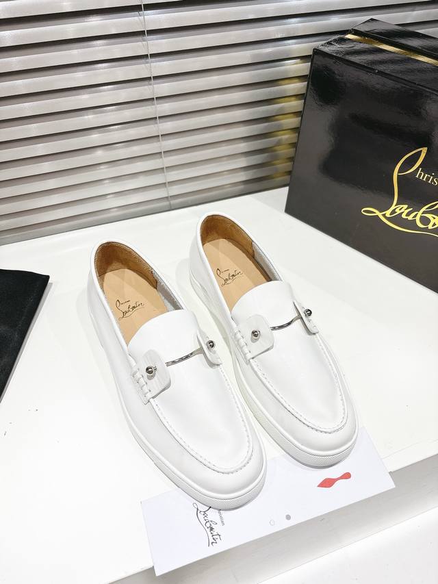 Loafer Bead-Decorated White Leather Top-Of-The-Line Custom Edition 2025 Whether