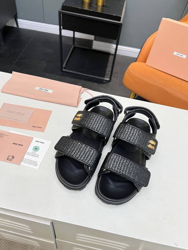 Mium25 Latest Hot-Selling Chanel Style Flat Slippers European And American Celeb