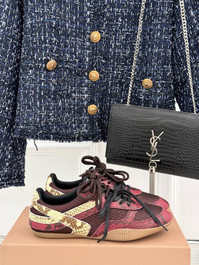 Miu Miu 25Ss New Sneakers From The Show This Pair Of Sneakers Has Attracted Atte