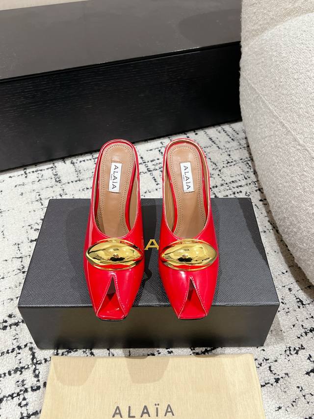 Smooth Surface Iron Buckle Alaia 25 New Fish Mouth High Heel Slippers The Popula