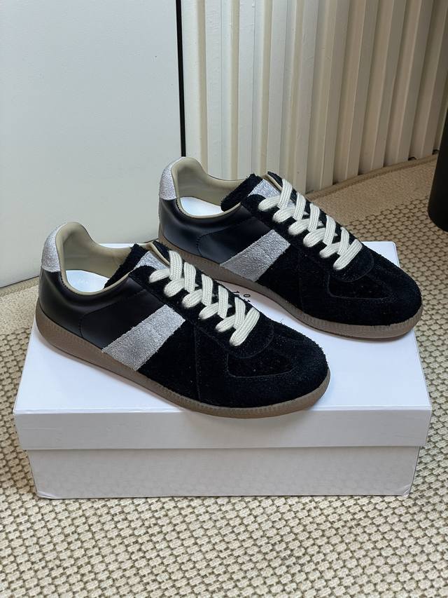 Male 10 Maison Margiela Mm6 Margiela Classic German Training Shoes 25Ss Latest P