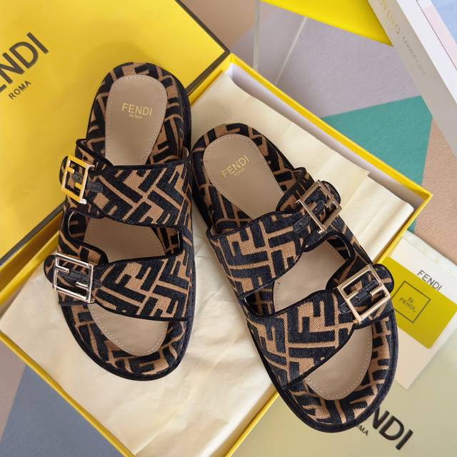 Fendi Fendi Latest Color Matching Couple's Feel Old Flower Ff Sandals . Original