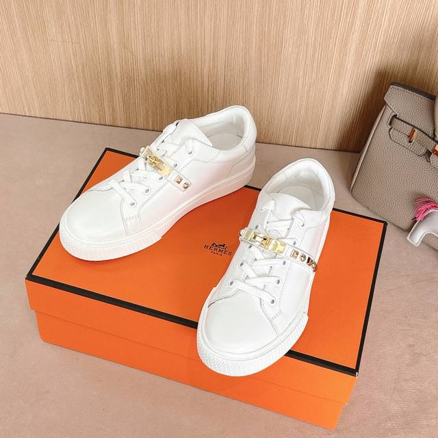 Female Men's 20 Hermes Day Sports Shoes Series. Fashionable And Versatile. Super