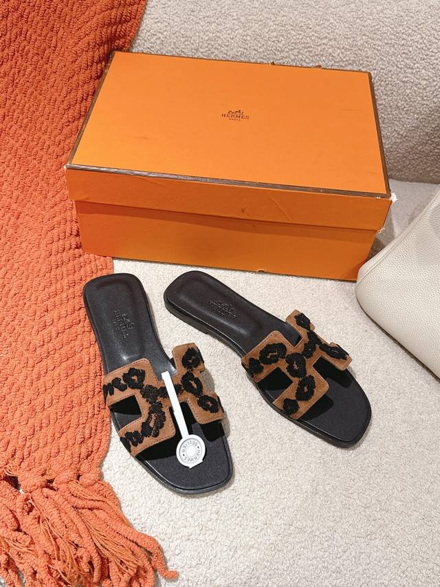 New Color Matching Original Craftsmanship Factory Price P Hermes Hermes H Slippe