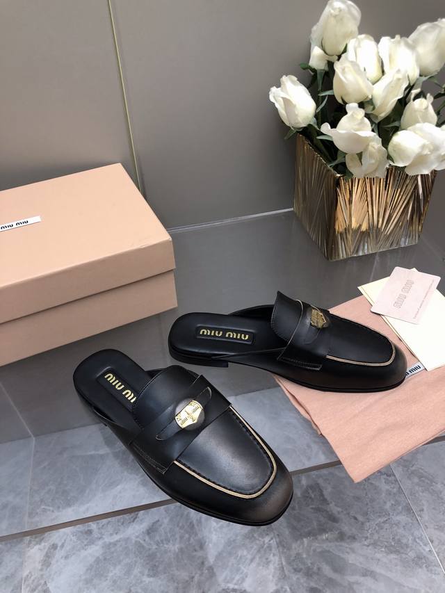 Exclusive New 2025 Series Mules, Slippers, Closed Toe Calfskin Half-Slippers Zp