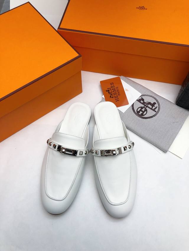 New Version Of The Classic Kelly Muller Rivet Half Slippers It's A Test Of Craft