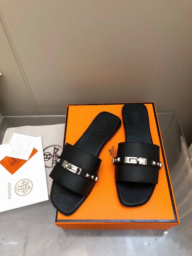 Classic Kelly Slippers, Ten Rivet Series Original Calfskin Material Different Co