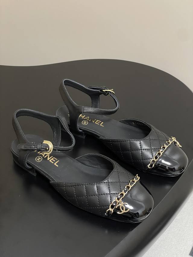 25P Spring And Summer New Chanel Chain Double C Buckle Flat Mary Jane Slingback