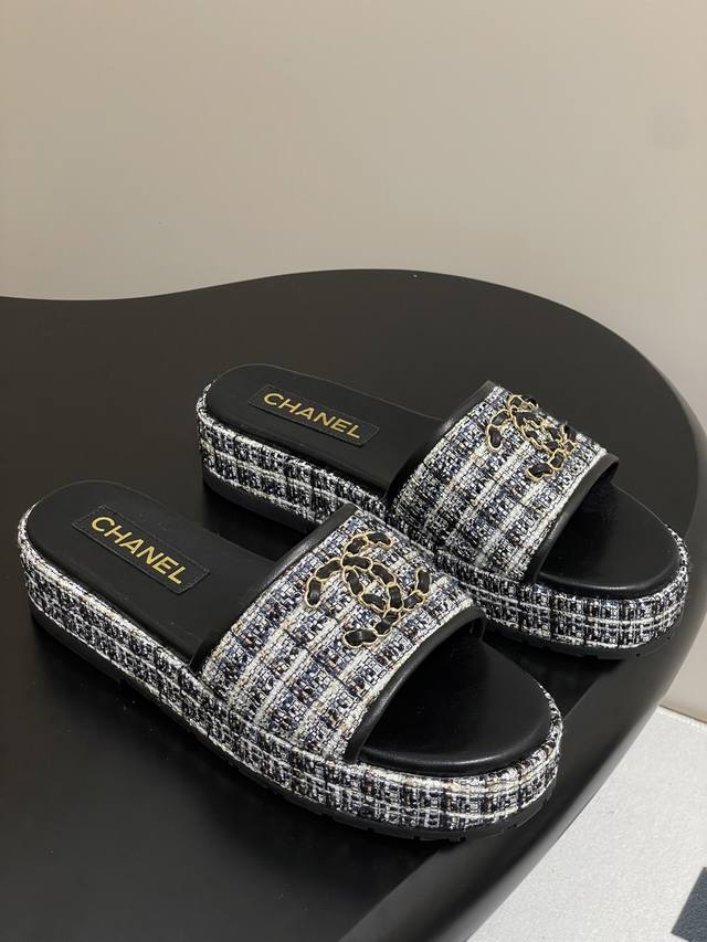 25Fw New Spring And Summer Chanel Xiaoxiang Chain Double C Buckle Thick-Soled Co