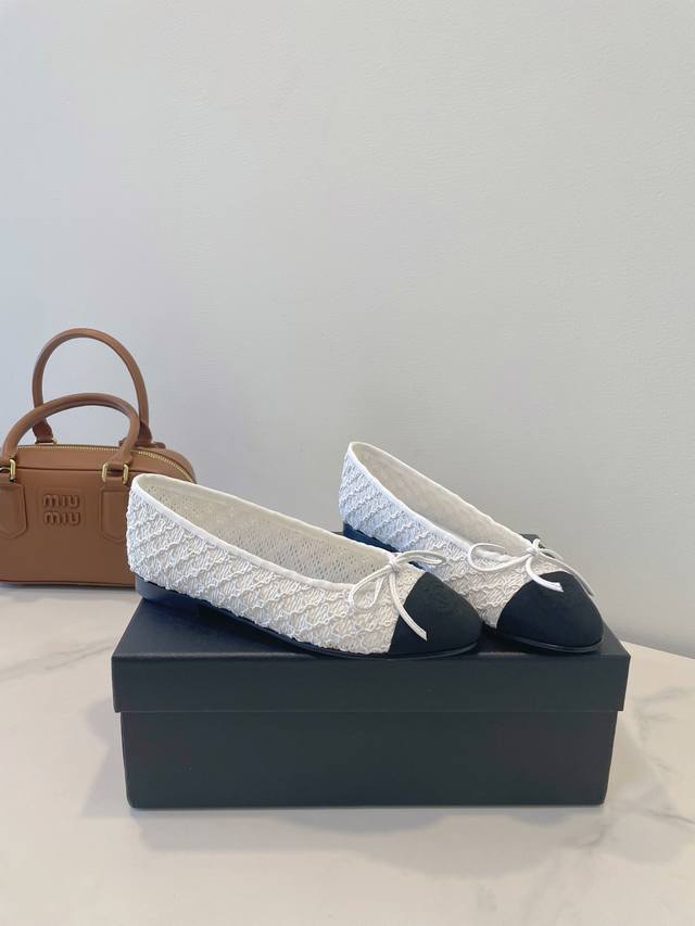 Chanel Chanel 25C Summer Hollow Shoes, Special Handmade Artwork Is So Beautiful