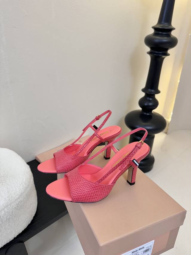 Miumiu Miu Miu 25 Spring And Summer New Simple Retro Lizard Pattern High-Heeled