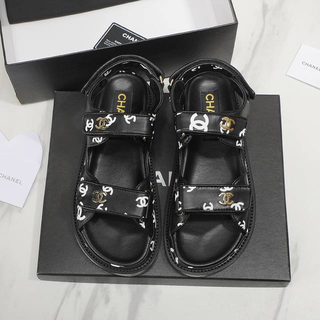 Impulse Price: C's Velcro Sandals Are Of Top Quality And One Of The Classic Mode