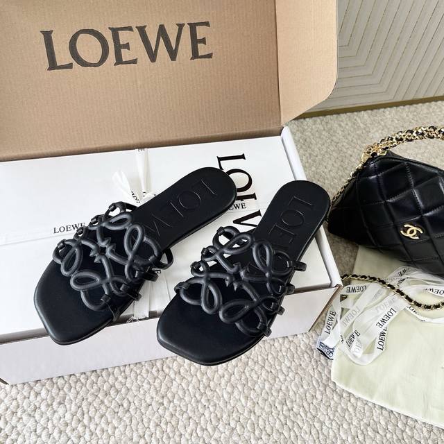 Purchasing Version Loewe Ss25 Summer New Flat Hollow Sandals Calfskin Upper, Ita