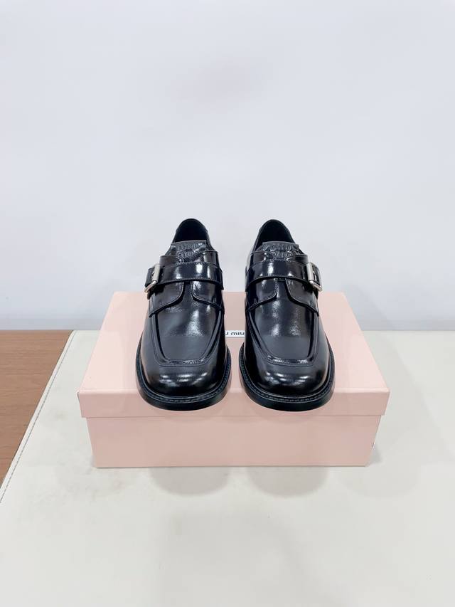 Miumu Miu Miu New British Style Mary Jane Loafers, Cute And Age-Reducing, Paired