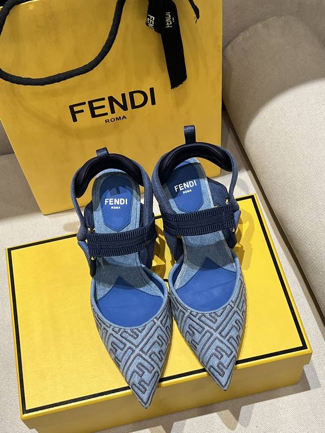 Available Now! High Heel 8.5Cm Looks Great On The Feet! Summer Outfits Are Good-