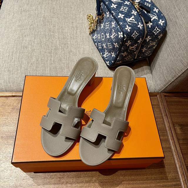 Newly Upgraded Hermes Handmade H Slippers H's Slippers Are The Most Classic Of T