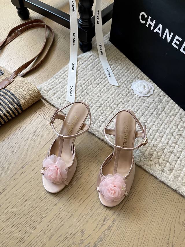 Chanel 25C Early Spring New Camellia High Heel Sandals! Top Version! Pre-Sale Si