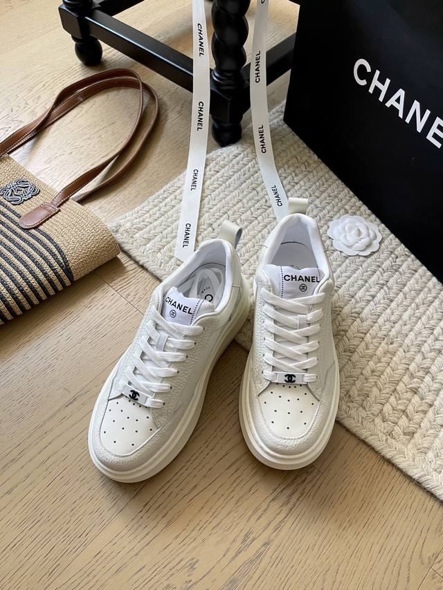 Chanel Thick-Soled Biscuit White Shoes Top Version! Good News For Petite People,