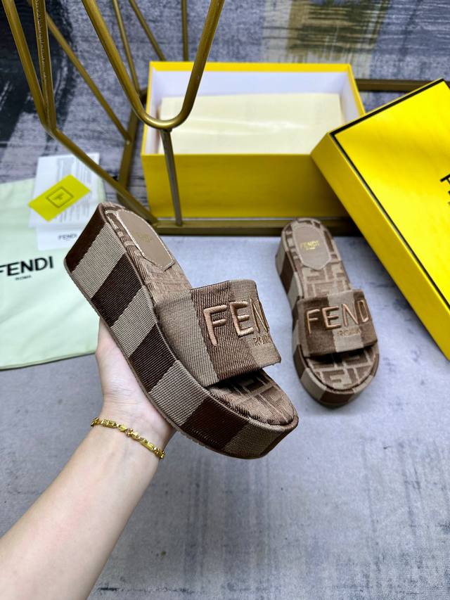 Fendi's Latest Hit Wide-Band Thick-Soled Slippers, Striped Canvas Material + Ff